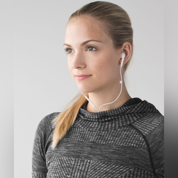 Lululemon Rest Less Activewear Hoodie Jacket Pullover - Picture 4 of 7